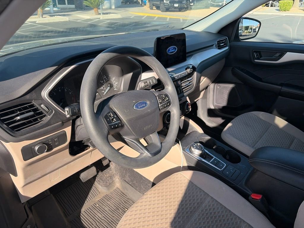 Certified 2022 Ford Escape SE FWD image 4