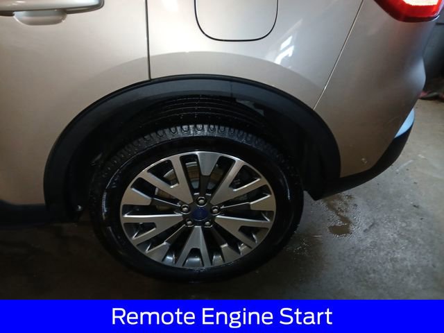 Certified 2020 Ford Escape Titanium AWD/4WD image 5