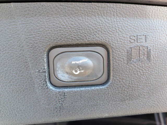 Certified 2022 Ford Edge Titanium AWD/4WD image 24