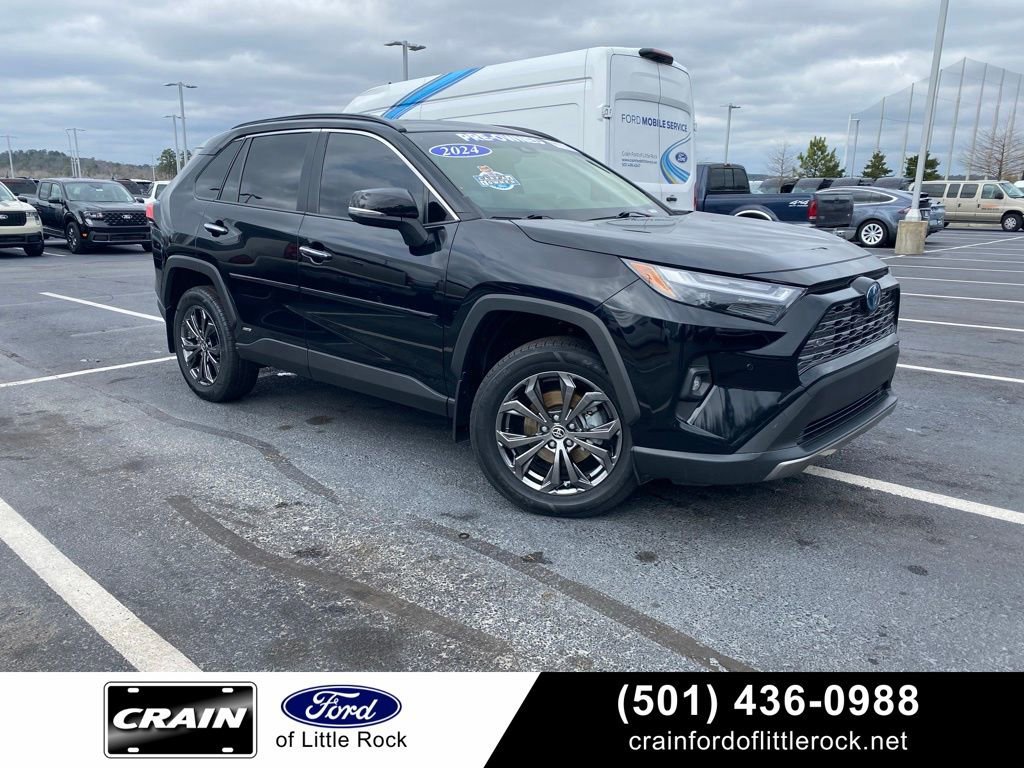 Used 2024 Toyota RAV4 Limited image 7