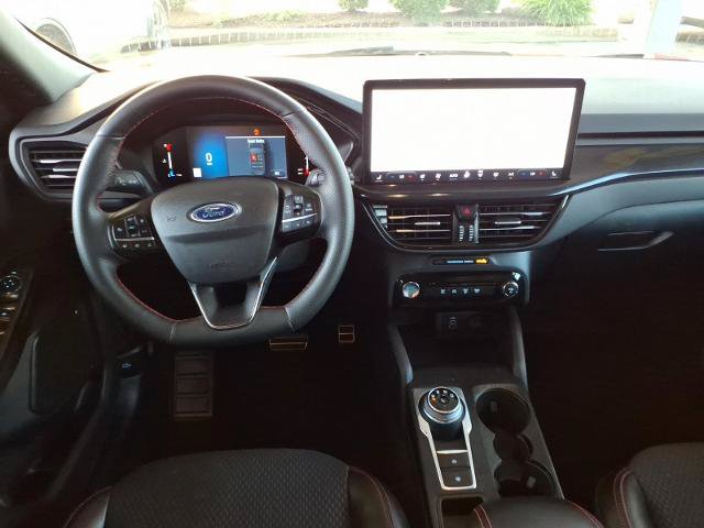 Certified 2024 Ford Escape ST-Line w/ Tech Pack #1 AWD/4WD image 13