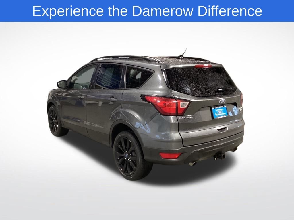 Certified 2019 Ford Escape Titanium image 3