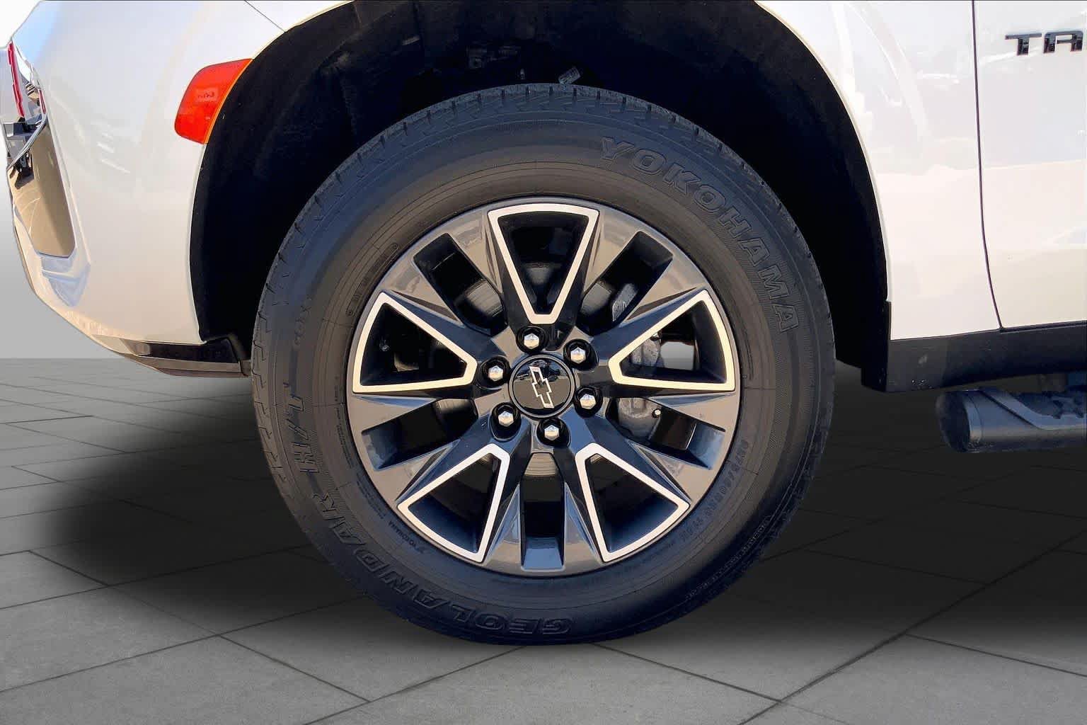 Used 2021 Chevrolet Tahoe Z71 AWD/4WD image 11