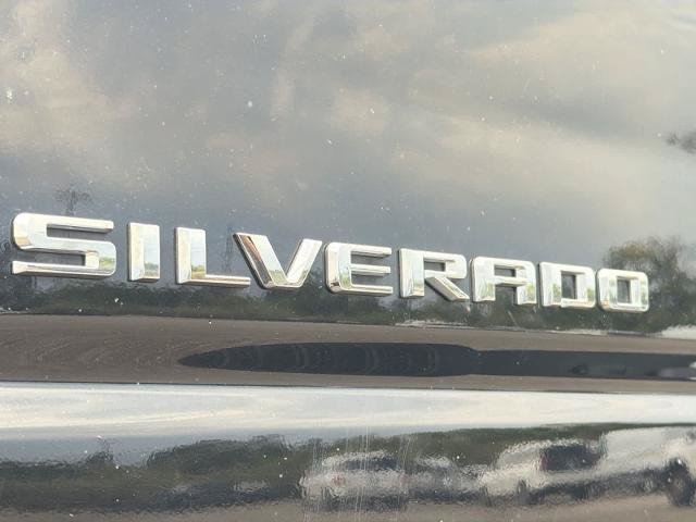 Used 2021 Chevrolet Silverado 3500 LTZ w/ LTZ Convenience Package AWD/4WD image 13