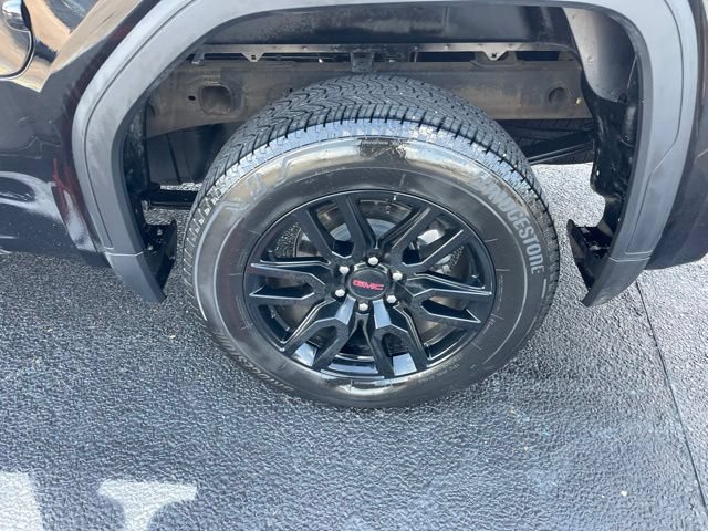 Used 2025 GMC Sierra 1500 Elevation RWD image 4