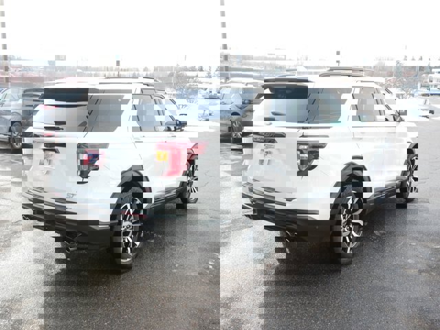 Certified 2020 Ford Explorer ST w/ Premium Technology Package image 5