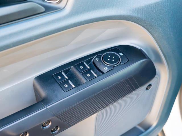 Certified 2024 Ford Maverick Lariat w/ Black Appearance Package image 19