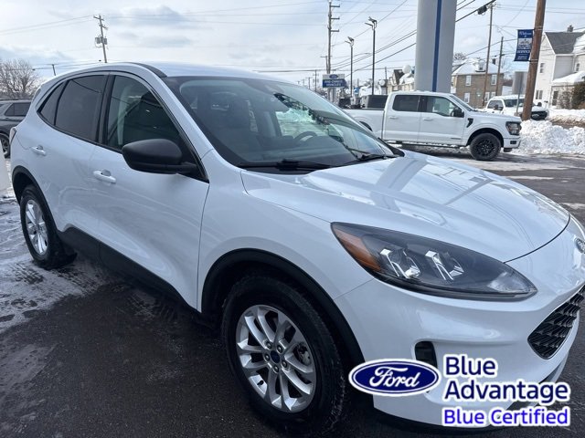 Certified 2022 Ford Escape SE w/ Cold Weather Package image 4