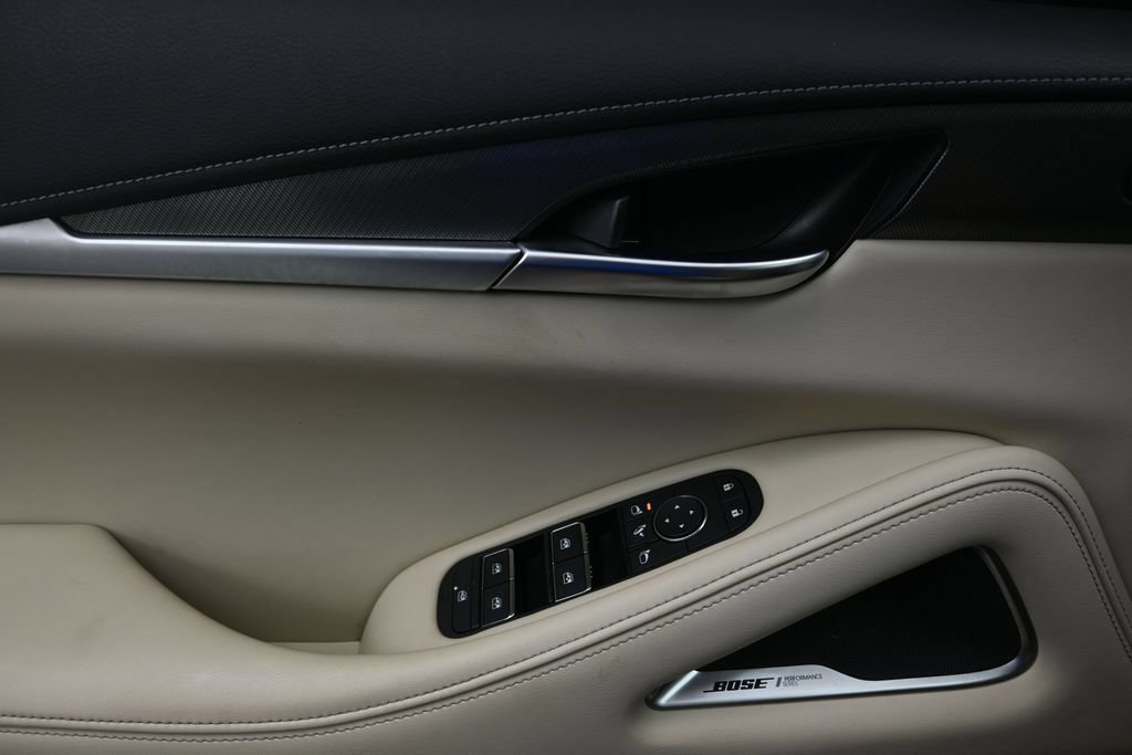 Used 2023 INFINITI QX60 Luxe w/ Performance Audio Package FWD image 23