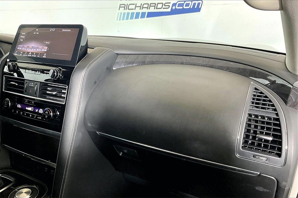 Used 2024 INFINITI QX80 Luxe image 12