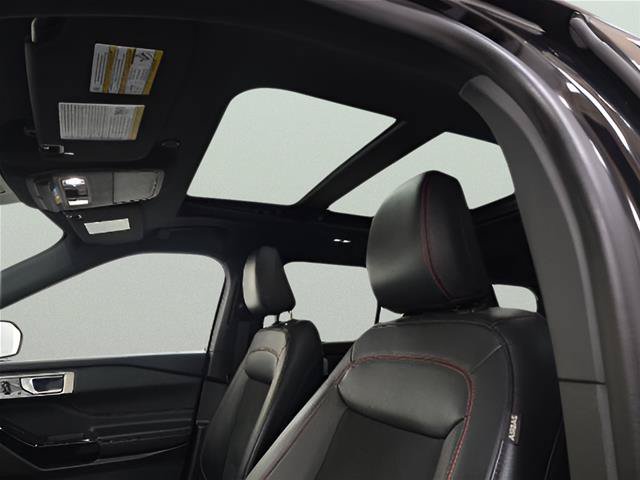 Certified 2023 Ford Explorer ST-Line w/ Class IV Trailer Tow Package AWD/4WD image 9