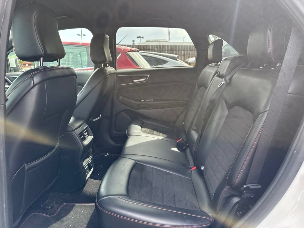Certified 2020 Ford Edge ST-Line FWD image 16