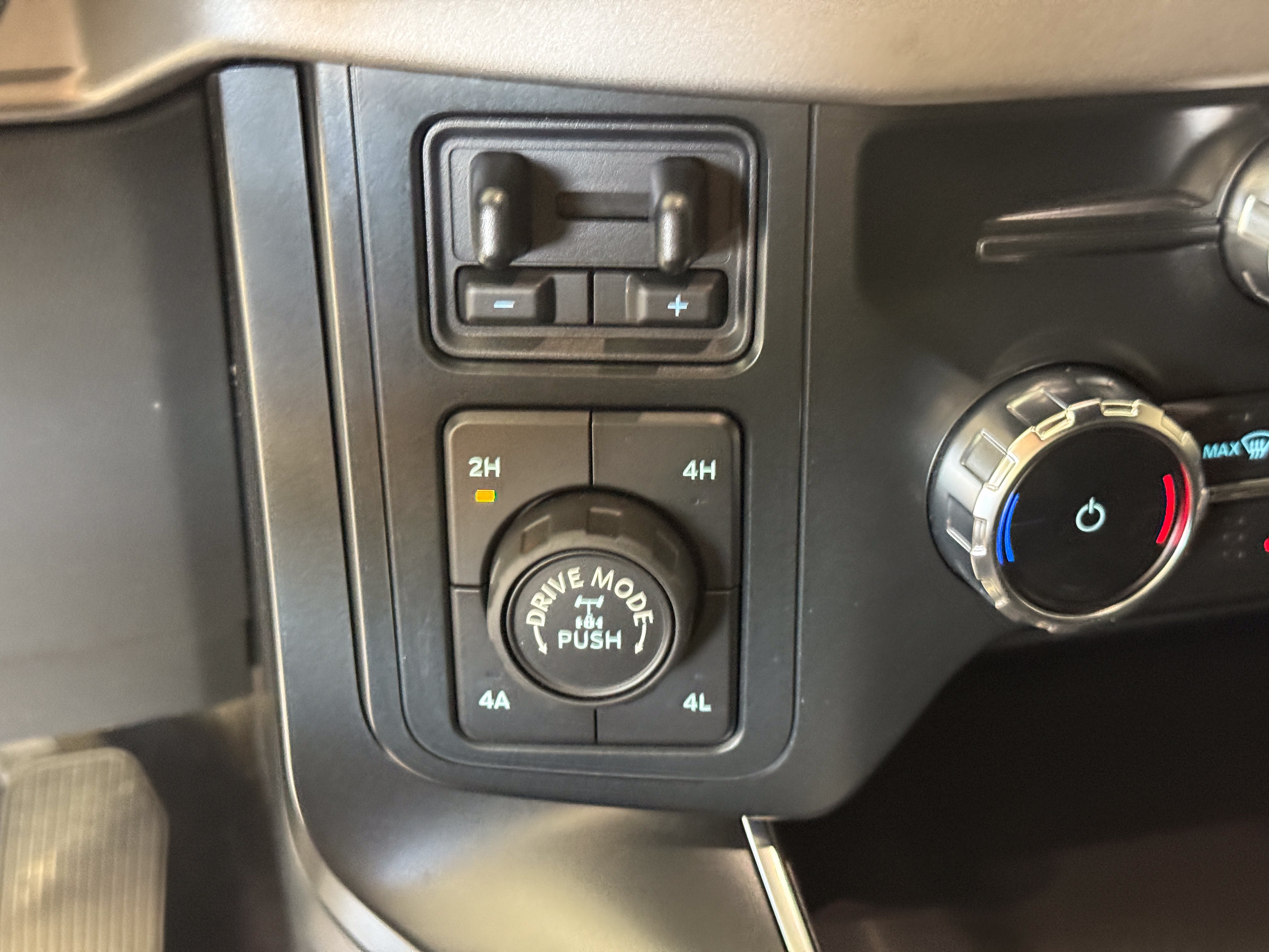 Certified 2022 Ford F150 Raptor w/ Convenience Package AWD/4WD image 20