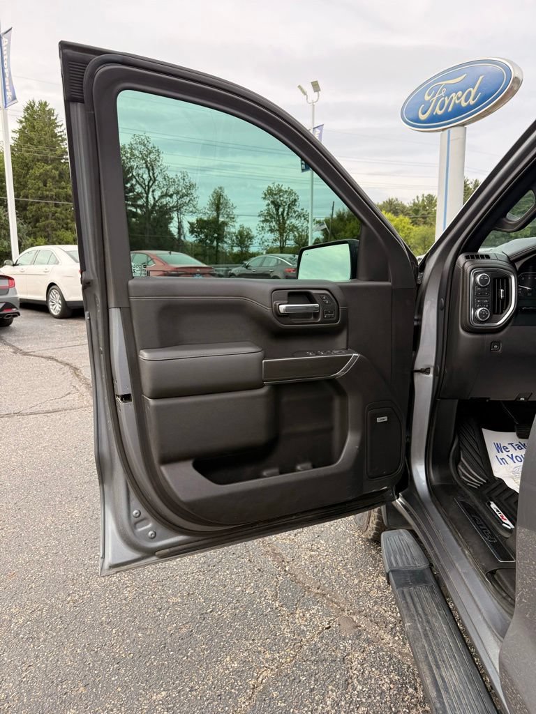 Used 2020 GMC Sierra 1500 AT4 w/ AT4 Premium Package AWD/4WD image 13