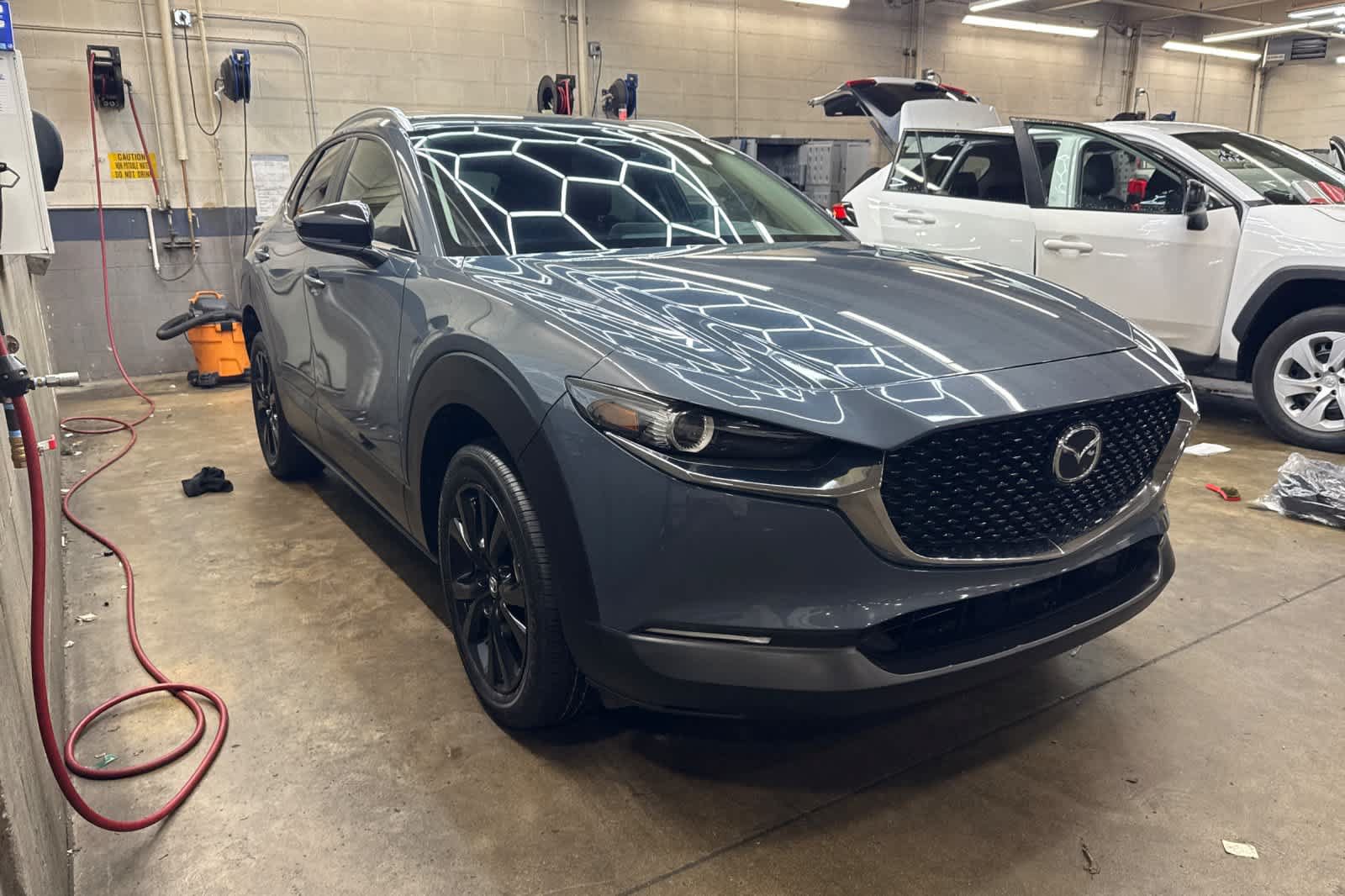 Used 2025 MAZDA CX-30 AWD 2.5 S w/ Preferred Package image 3