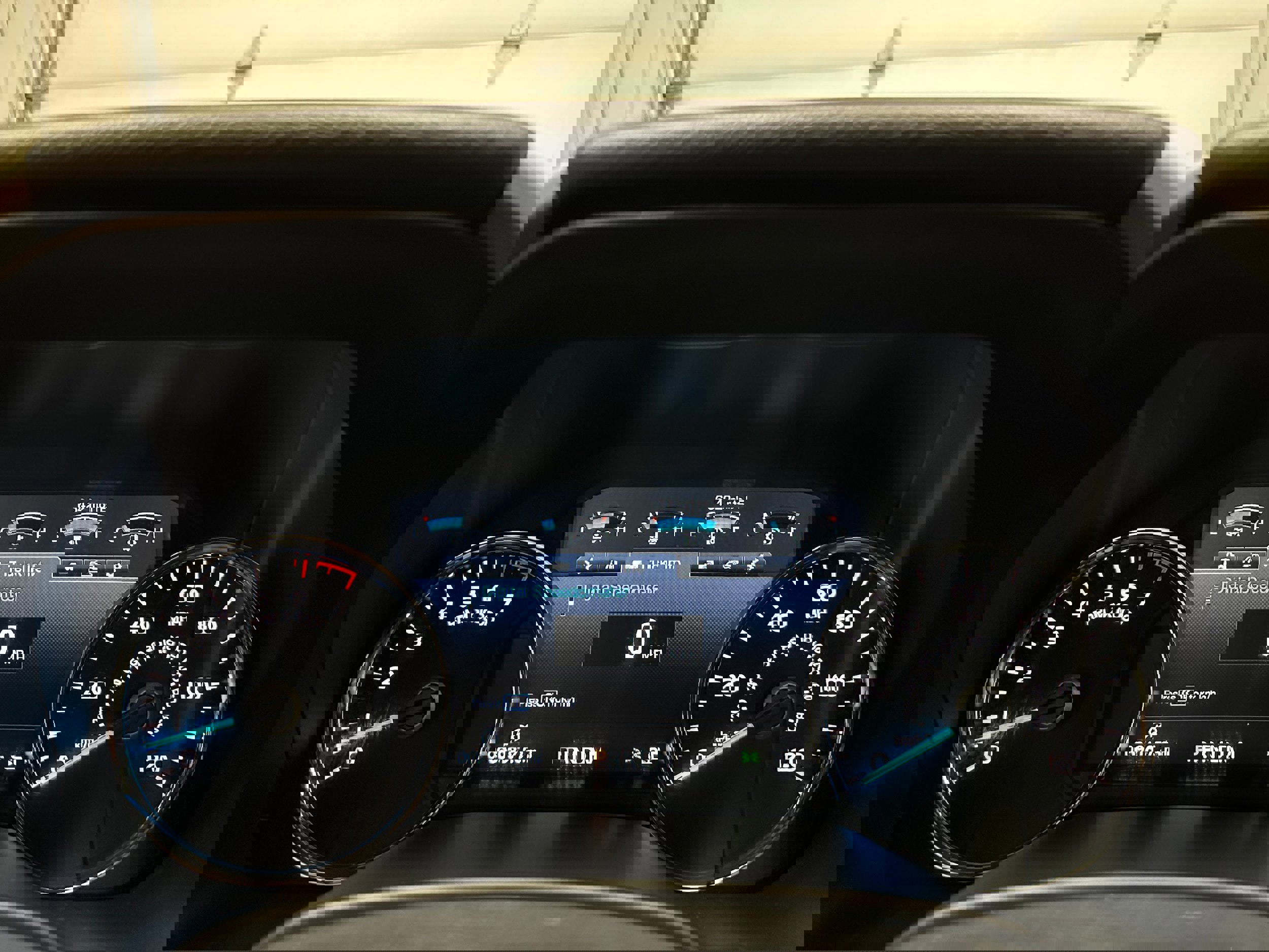 Certified 2020 Ford F150 Lariat w/ Equipment Group 502A Luxury image 22