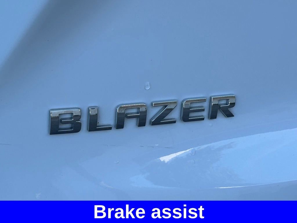 Used 2025 Chevrolet Blazer LT image 21