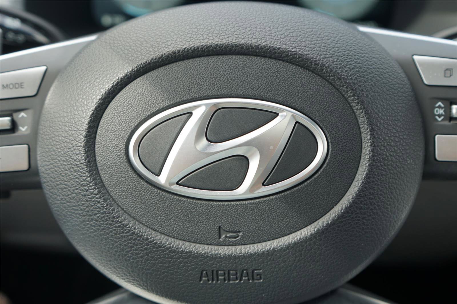 Used 2023 Hyundai Palisade SEL w/ Premium Package FWD image 15