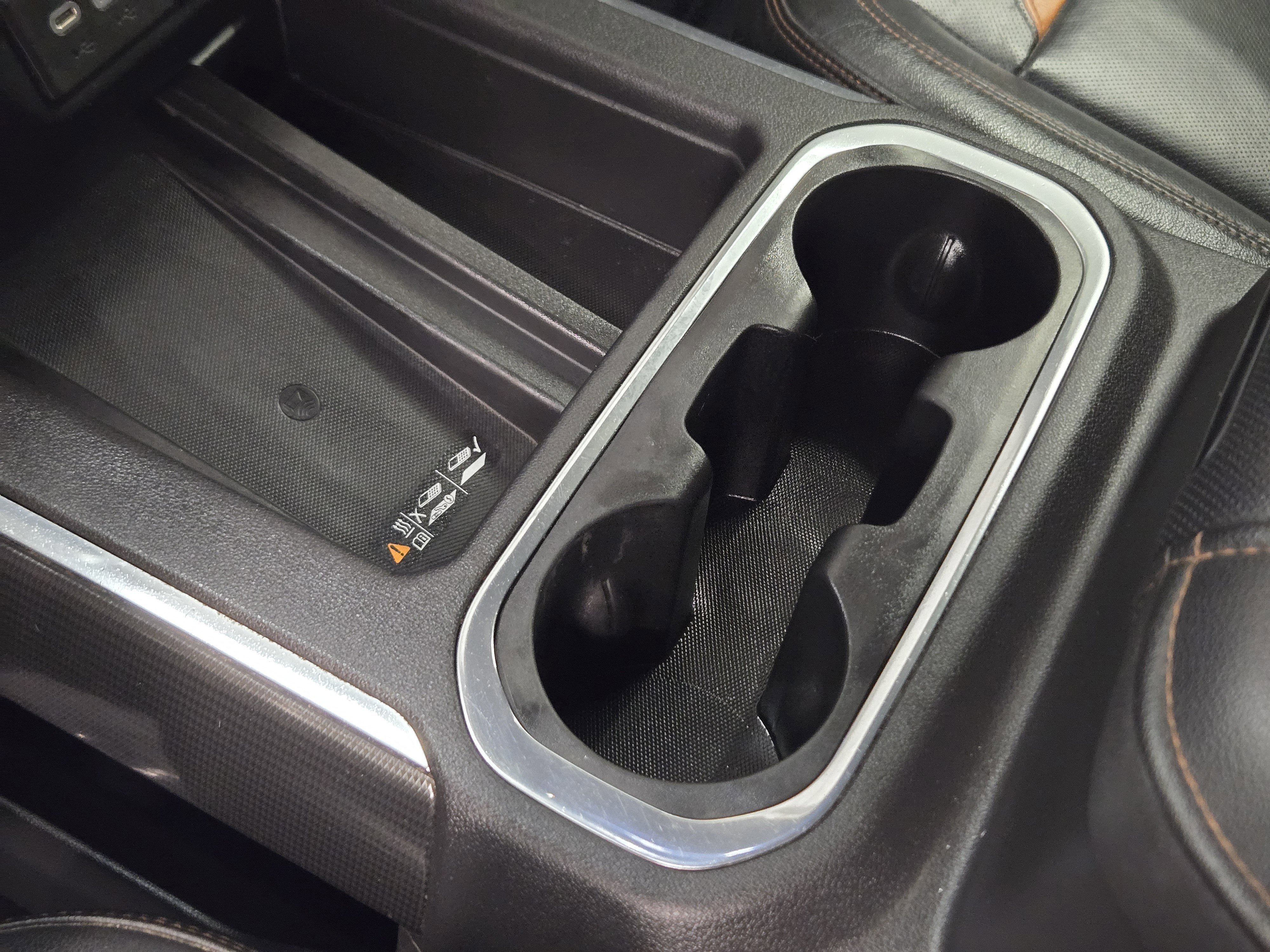 Used 2020 GMC Sierra 1500 AT4 w/ AT4 Premium Package image 19