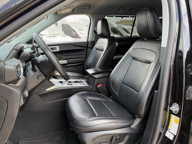 Certified 2023 Ford Explorer Limited w/ Equipment Group 301A image 25