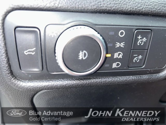Certified 2022 Ford Explorer XLT w/ Equipment Group 202A image 24
