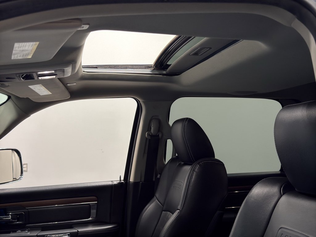 Used 2019 RAM 1500 Laramie w/ Convenience Group image 30