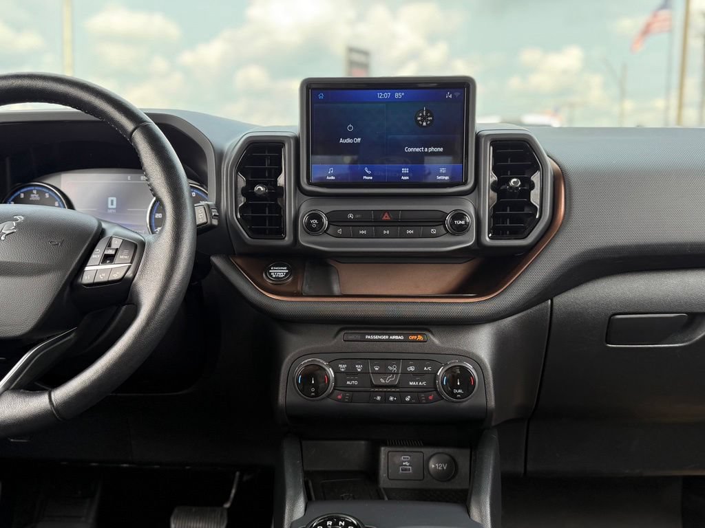 Certified 2022 Ford Bronco Sport Outer Banks w/ Tech Package AWD/4WD image 17