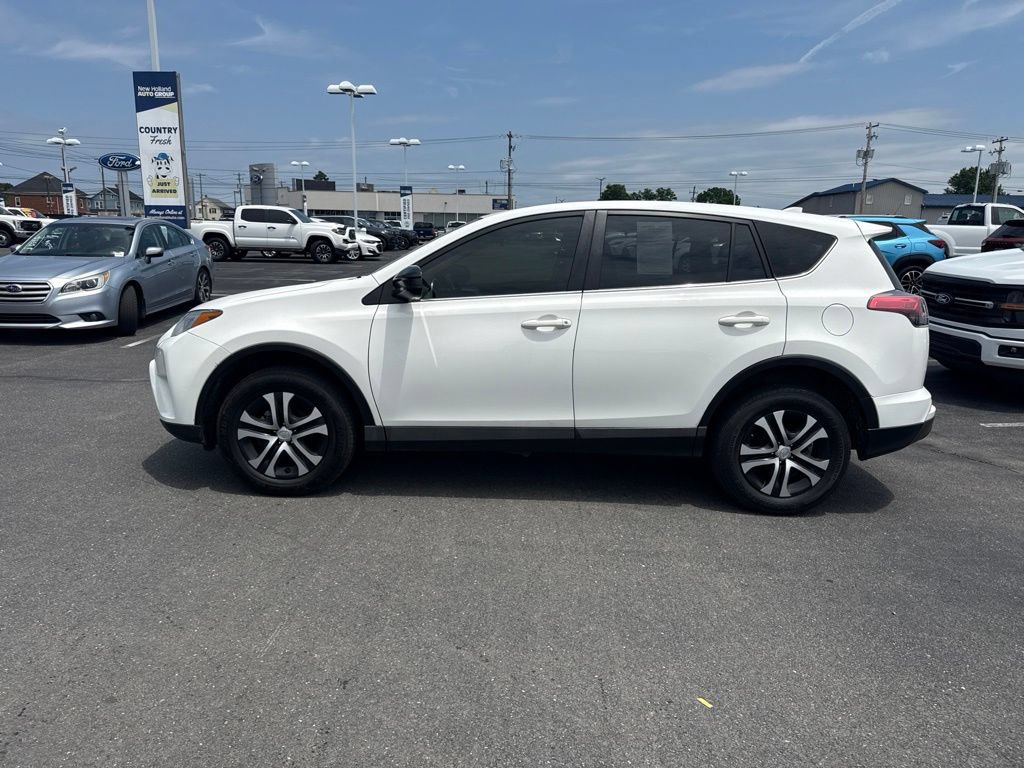 Used 2018 Toyota RAV4 LE w/ All Weather Liner Package AWD/4WD image 3