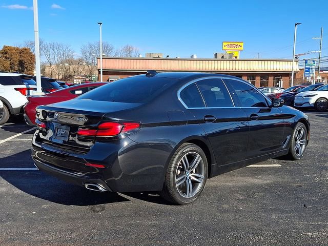 Used 2021 BMW 530i xDrive w/ Premium Package image 4