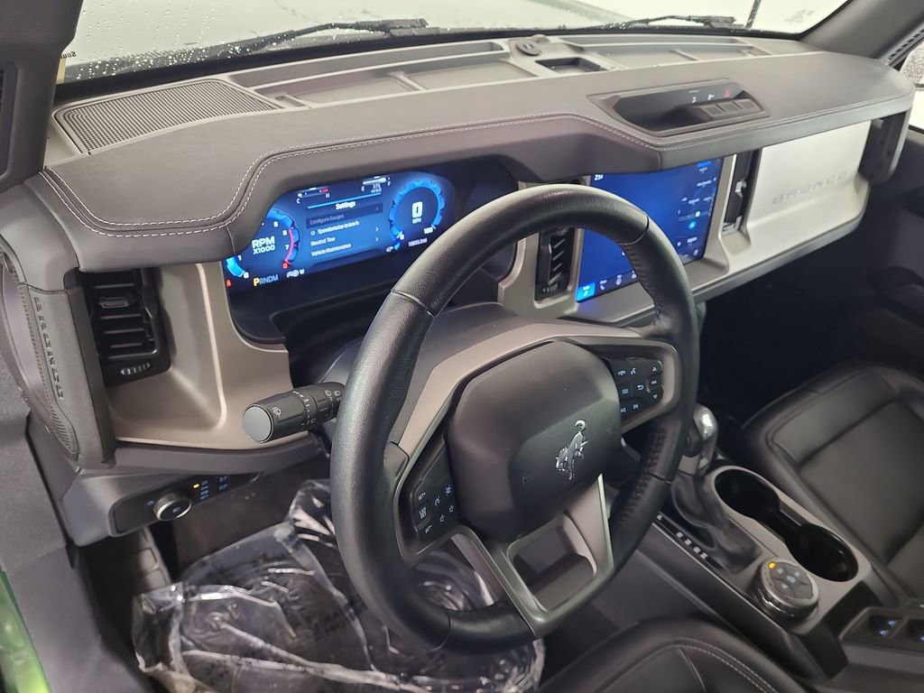 Certified 2025 Ford Bronco Outer Banks AWD/4WD image 13