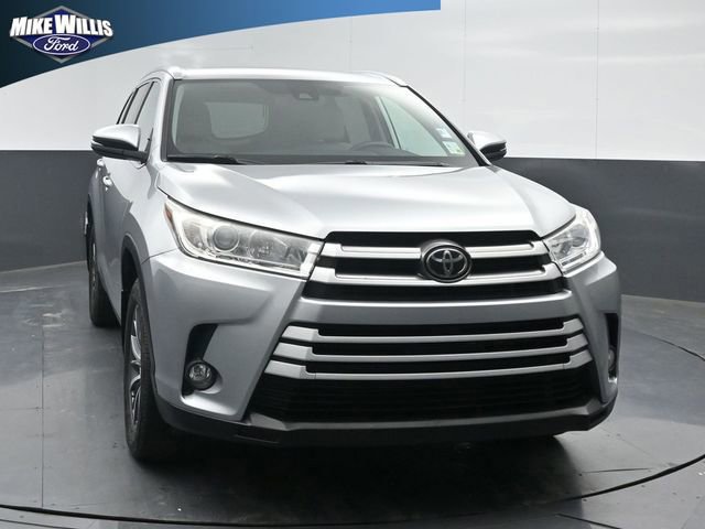 Used 2019 Toyota Highlander XLE FWD image 20