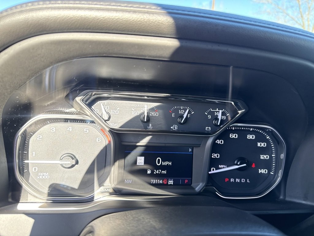 Used 2022 GMC Sierra 1500 AT4 w/ AT4 Preferred Package image 17