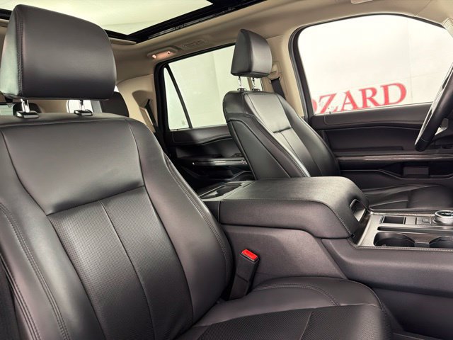 Certified 2024 Ford Expedition XLT RWD image 35