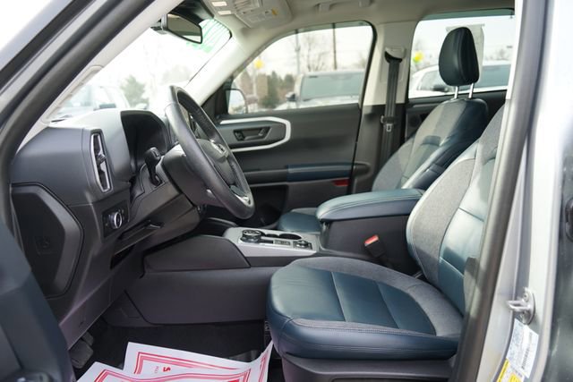 Certified 2023 Ford Bronco Sport Outer Banks w/ Tech Package AWD/4WD image 11