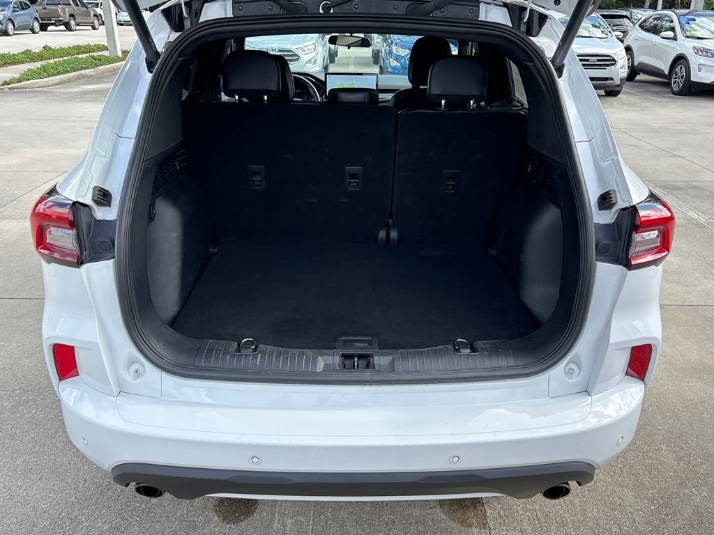 Certified 2023 Ford Escape ST-Line w/ Tech Pack #1 image 26