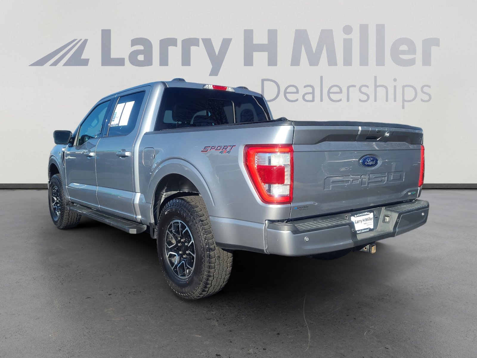 Certified 2021 Ford F150 Lariat w/ Equipment Group 502A High image 3