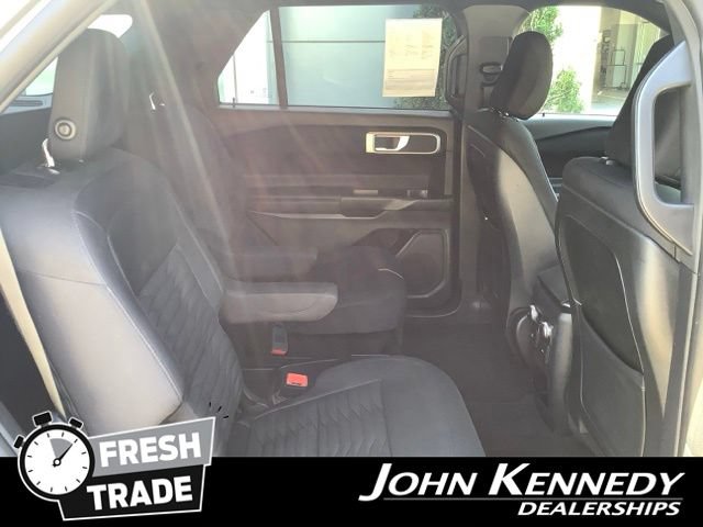 Certified 2020 Ford Explorer XLT RWD image 25