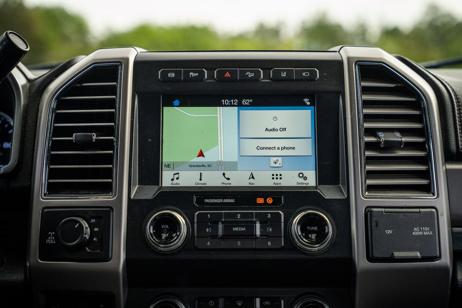 Certified 2019 Ford F250 Platinum w/ Platinum Ultimate Package AWD/4WD image 40