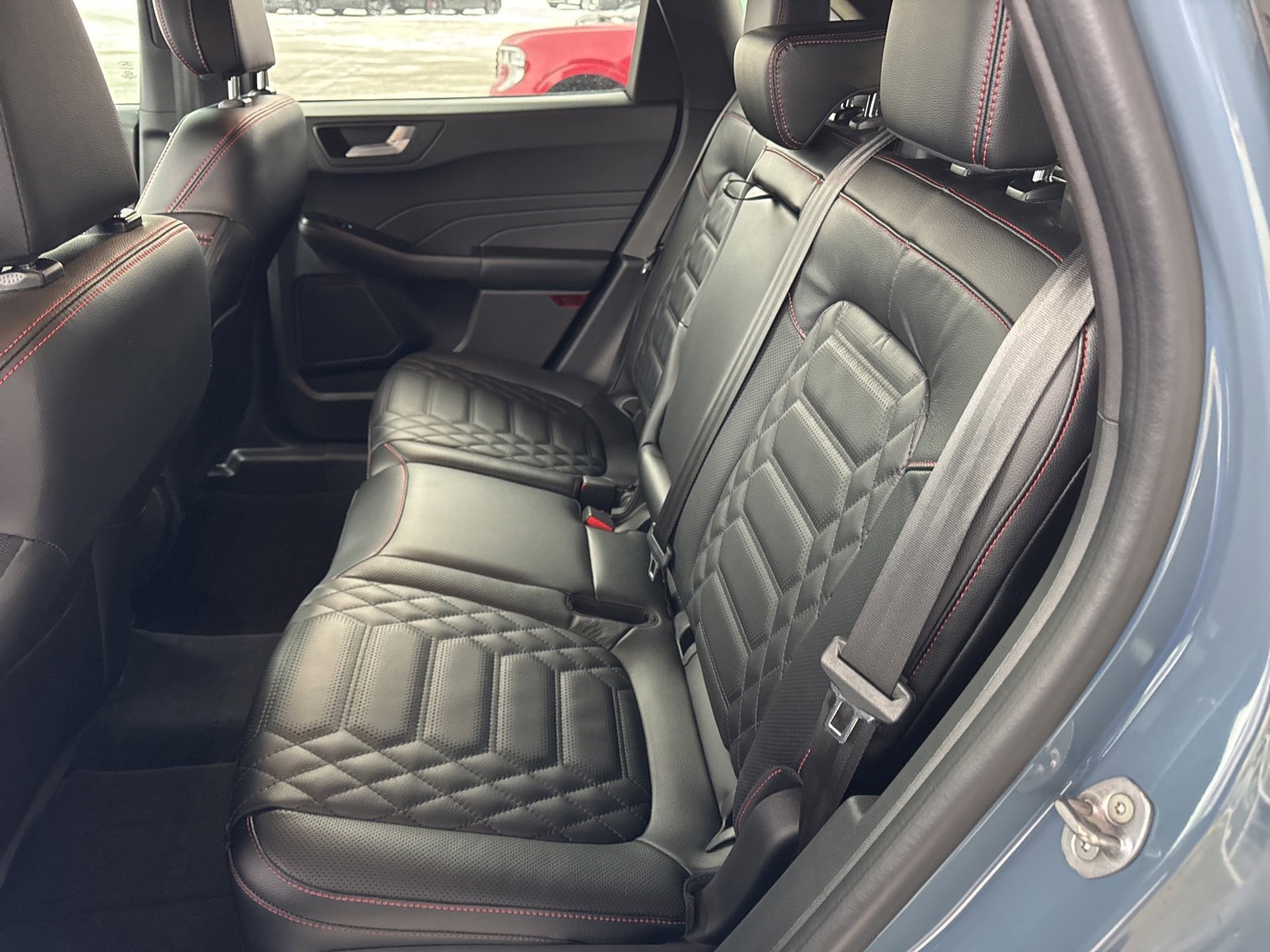 Certified 2024 Ford Escape ST-Line Elite w/ Premium Technology Package image 37