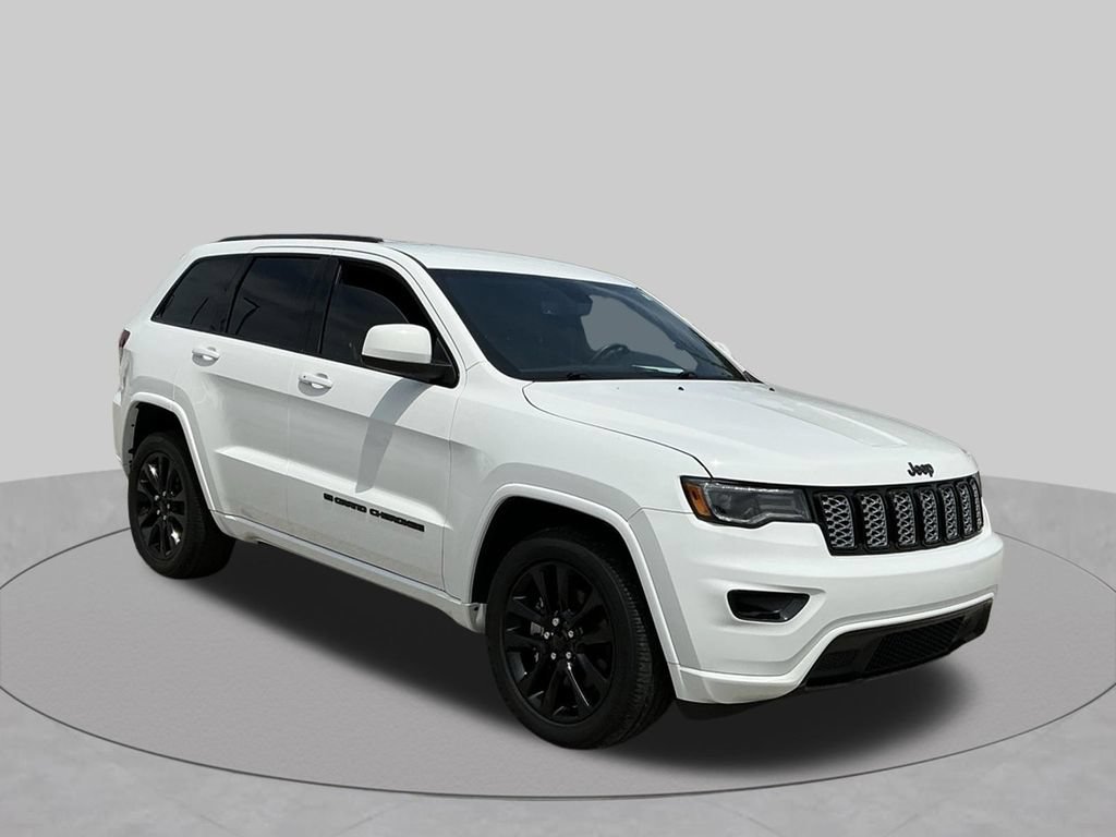 Used 2022 Jeep Grand Cherokee Laredo X RWD image 14