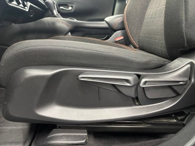 Used 2023 Honda HR-V Sport image 7