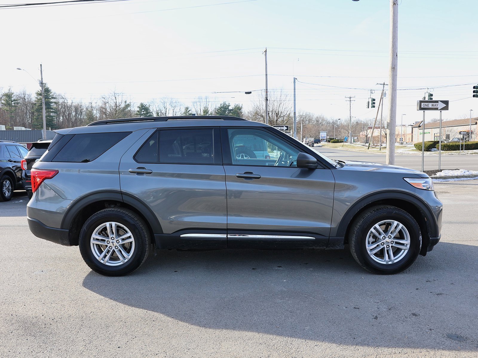 Certified 2022 Ford Explorer XLT image 8