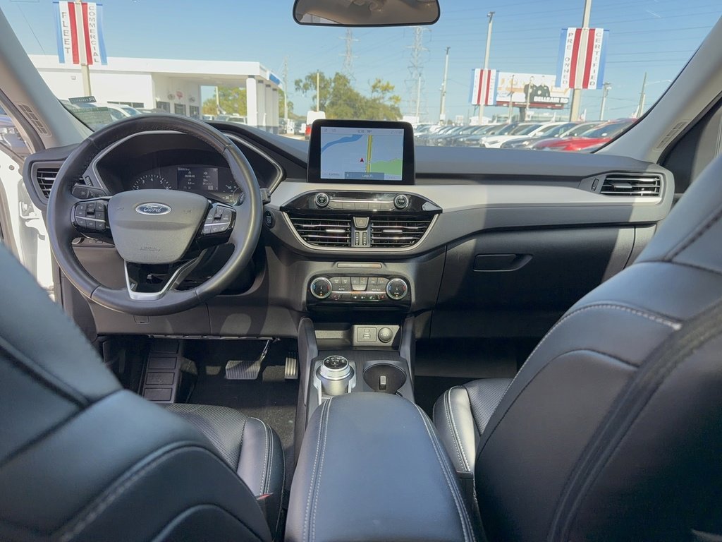 Certified 2022 Ford Escape SEL image 27