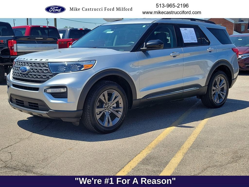 Certified 2024 Ford Explorer XLT w/ Equipment Group 202A