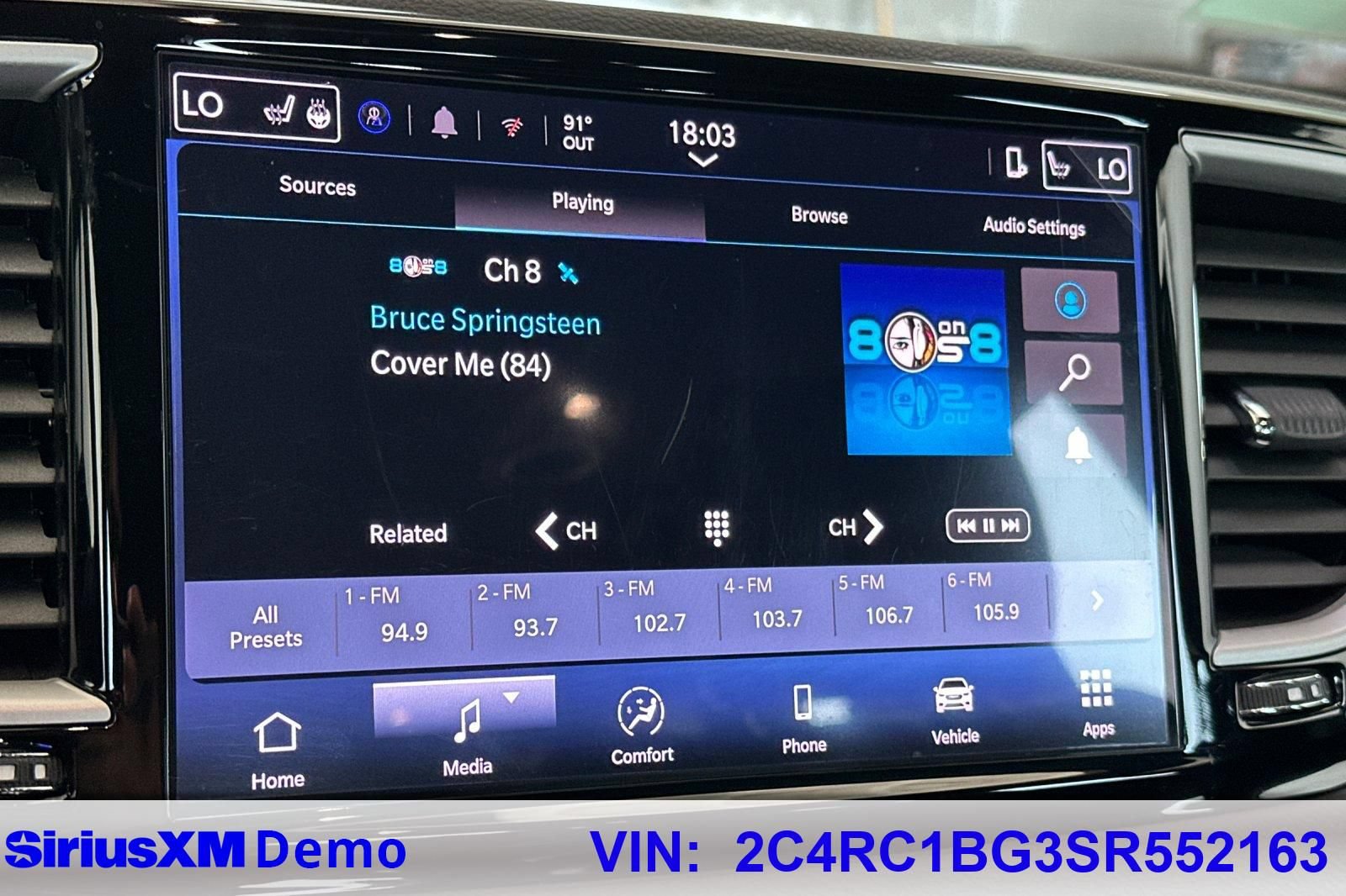 Used 2025 Chrysler Pacifica Select FWD image 33