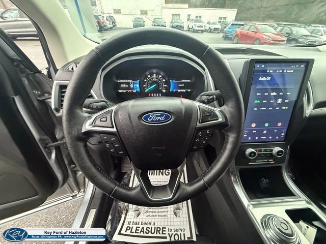 Certified 2022 Ford Edge Titanium image 13
