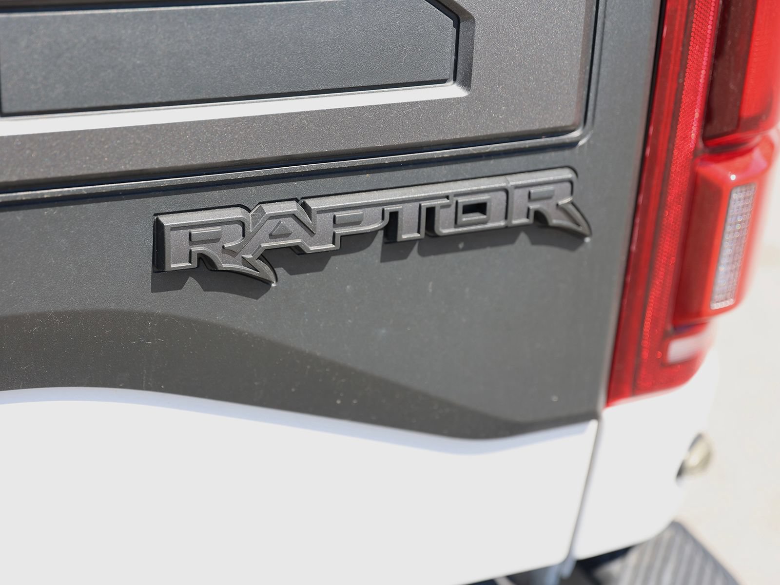 Certified 2020 Ford F150 Raptor w/ Equipment Group 802A Luxury AWD/4WD image 11