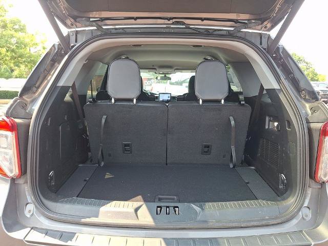 Certified 2023 Ford Explorer XLT w/ Equipment Group 202A AWD/4WD image 29