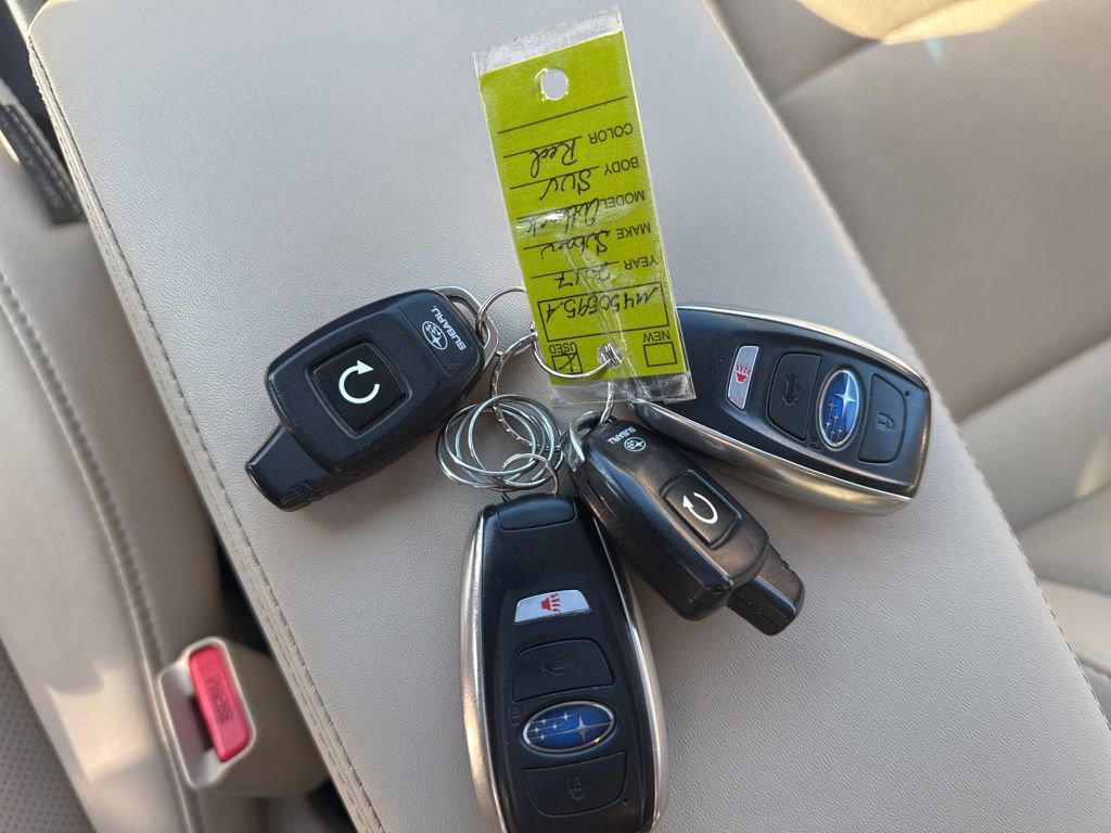 Used 2017 Subaru Outback 3.6R Limited image 49