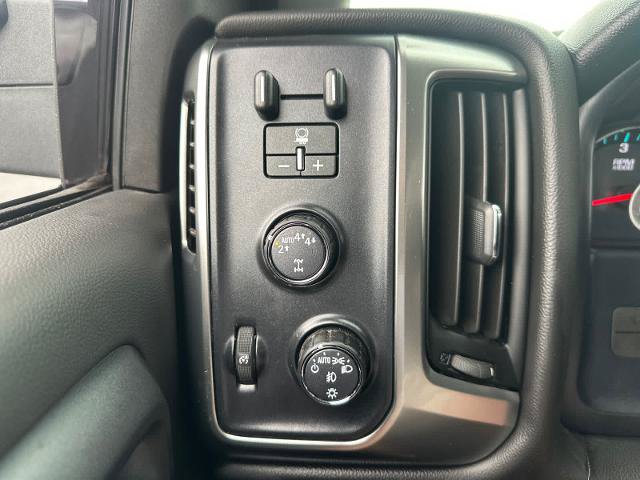 Used 2019 Chevrolet Silverado 1500 LT w/ All Star Edition AWD/4WD image 19